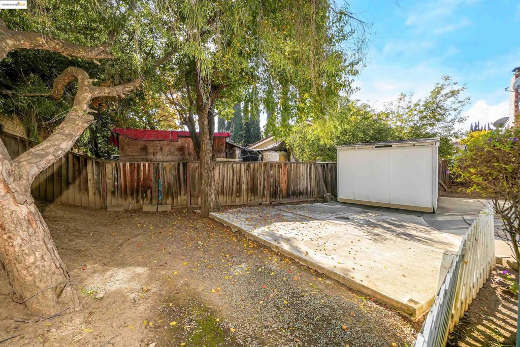 BLOSSOM HILL - Residential