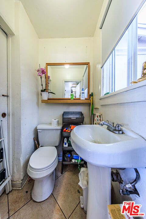 Tiny photo for 10872 Venice Boulevard, Culver City, CA 90232 (MLS # 26829319)