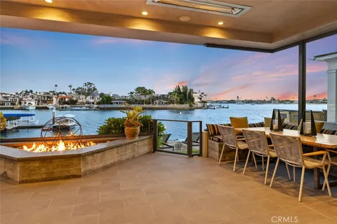 8 Beacon Bay, Newport Beach, CA 92660 - MLS#: NP25224609