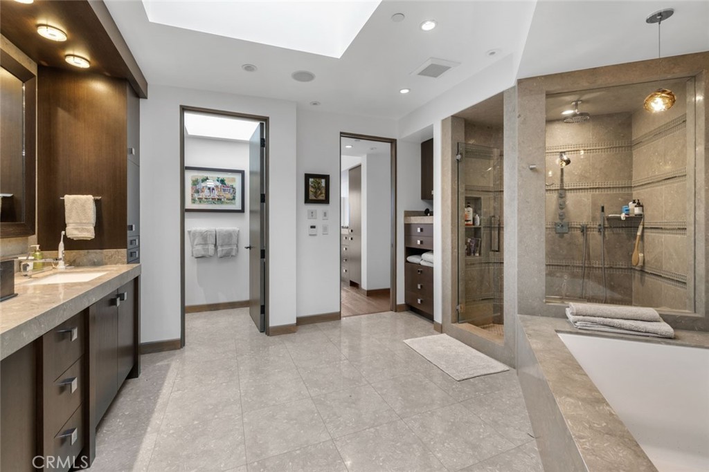 Beacon Bay (BEAC) - Residential