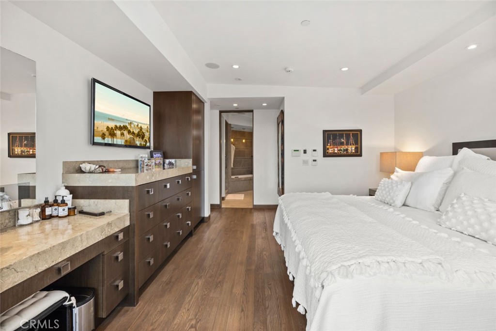 Beacon Bay (BEAC) - Residential