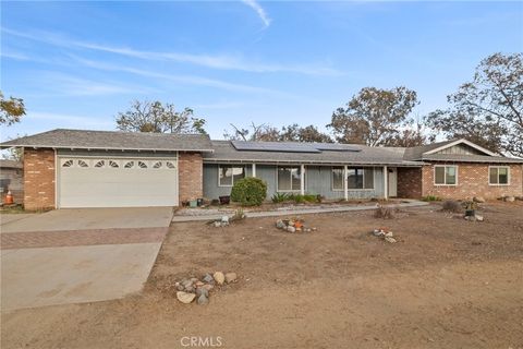 Photo of 2737 Bronco Ln, Norco, CA 92860 (MLS # IV25260766)