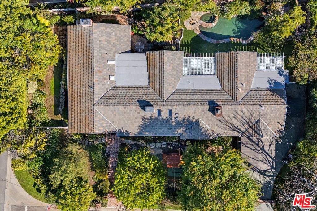 4780 Vista De Oro Avenue