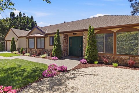 Photo of 3 Kennedy Place, Millbrae, CA 94030 (MLS # ML82053950)