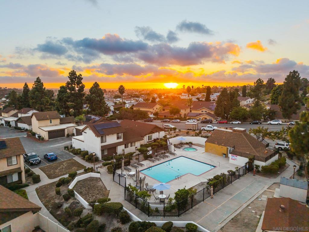 Paradise Hills - Residential