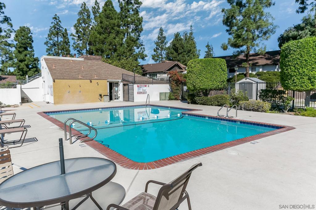 Paradise Hills - Residential