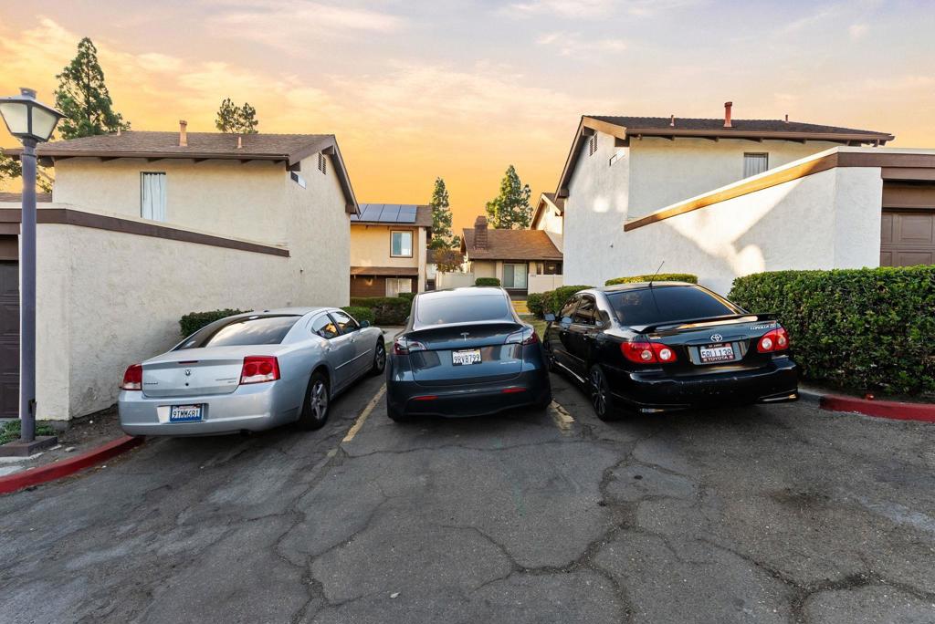 Paradise Hills - Residential