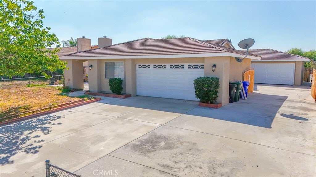 479 W Carter