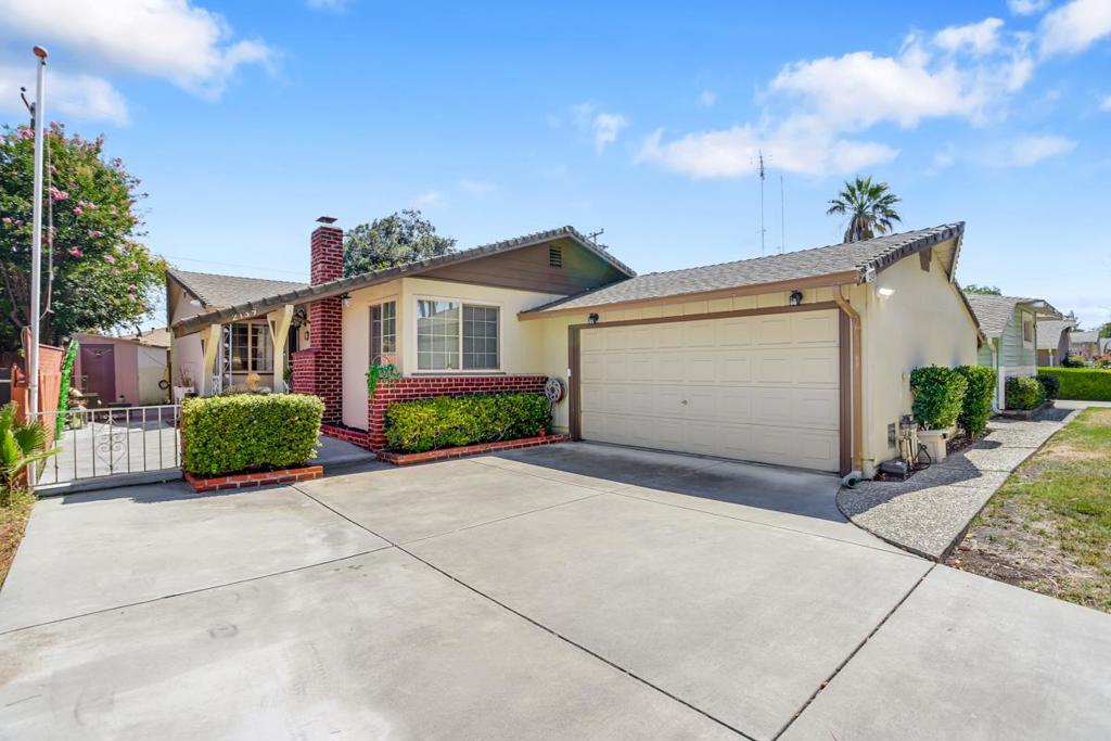 Welcome to this classic residence nestled in the highly sought-after Bowers Crest neighborhood of Santa Clara. This expanded 3-bedroom, 2-bathroom home offers a fantastic opportunity to create your dream living space. Inside the home offers a functional layout that includes a cozy fireplace, a good size kitchen and a separate family room. All surrounded by lots of windows providing an abundance of natural light. A 2-car attached garage offers convenience and ample storage. Located in a prime Silicon Valley location, this home is surrounded by top-rated schools, beautiful parks, and a vibrant community. Don't miss this chance to acquire a property with great potential in a desirable area.