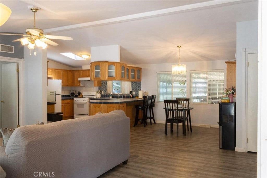3156 Esplanade 316
