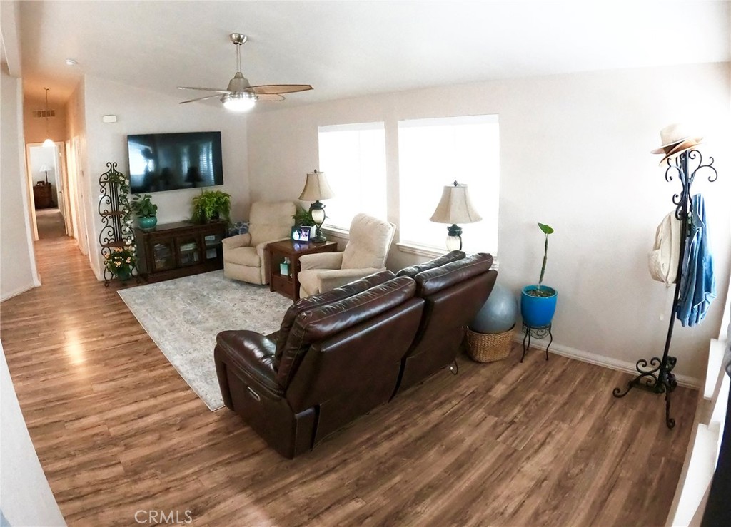 1537 White Pine 48