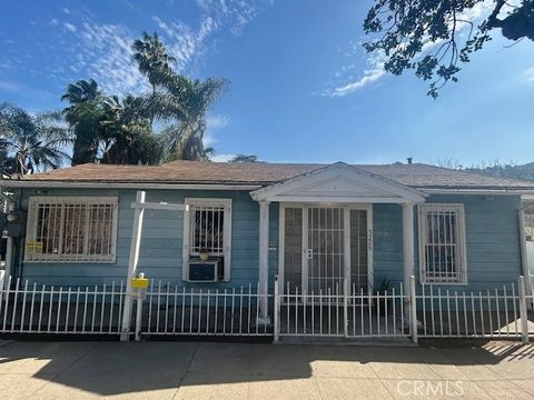 5228 Longfellow Los Angeles CA 90042