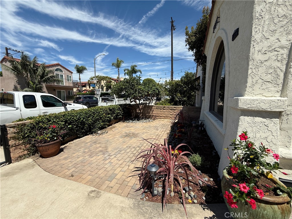 130 Claremont Avenue