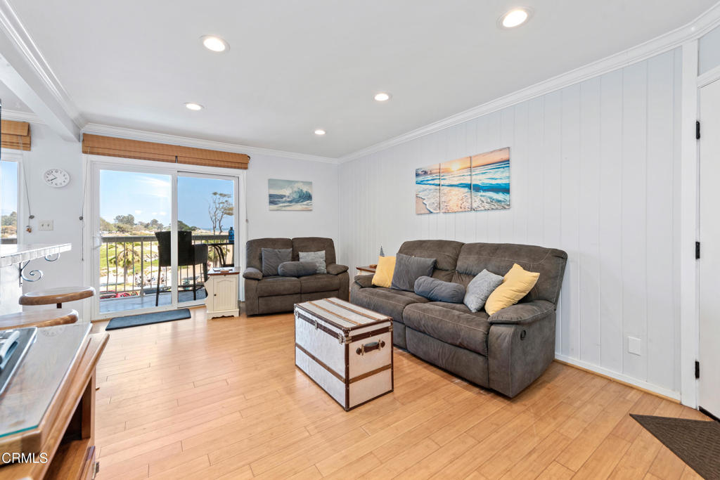 4975 Sandyland Road 302