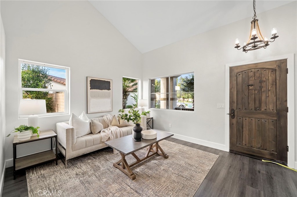 15294 Madrone Court