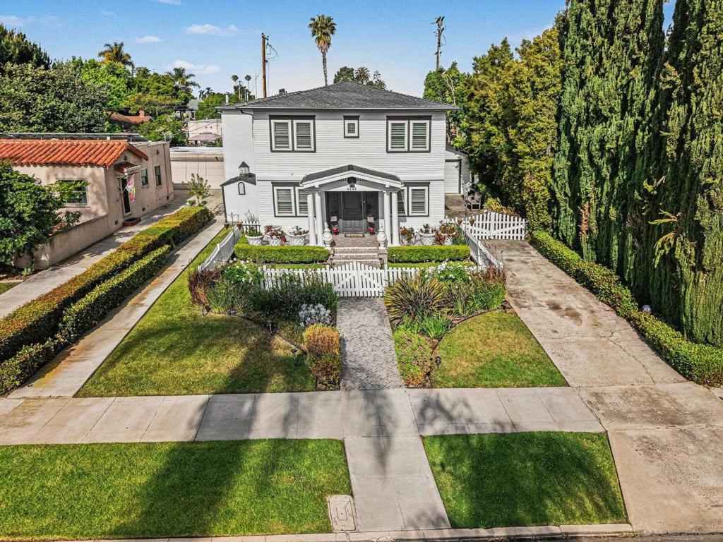 4682 Vista Street