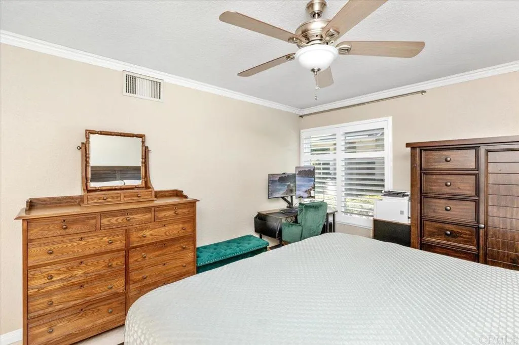 San Diego, California 92128, United States, 2 Bedrooms Bedrooms, ,2 BathroomsBathrooms,Residential,Active,234522