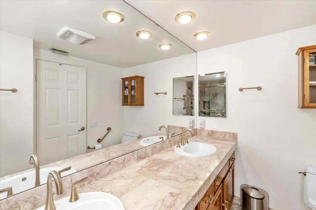 San Diego, California 92128, United States, 2 Bedrooms Bedrooms, ,2 BathroomsBathrooms,Residential,Active,234522