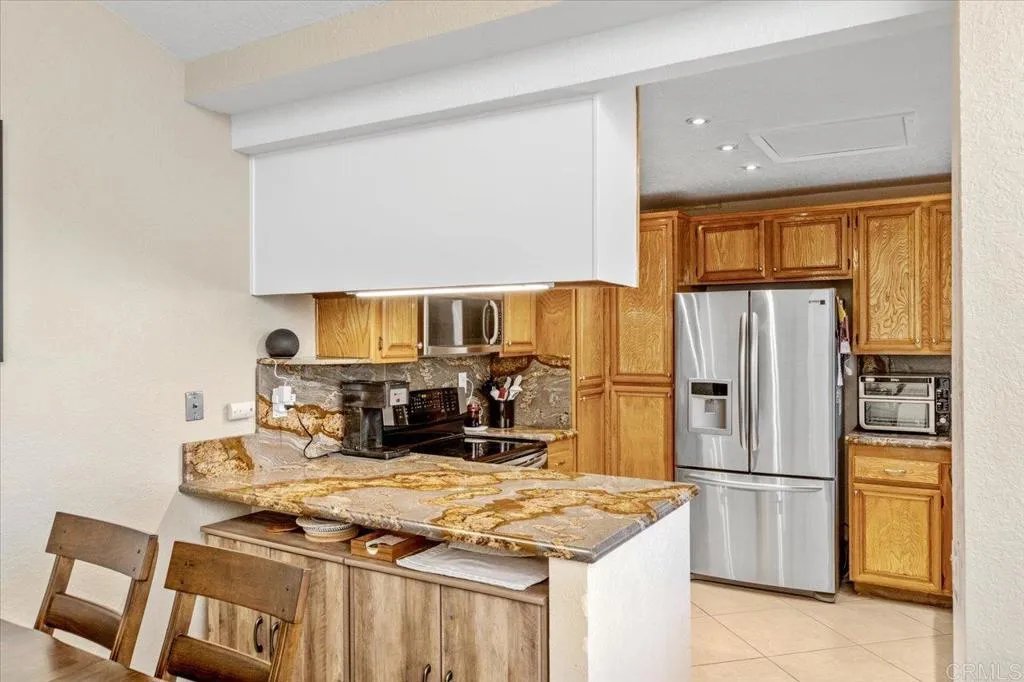 San Diego, California 92128, United States, 2 Bedrooms Bedrooms, ,2 BathroomsBathrooms,Residential,Active,234522