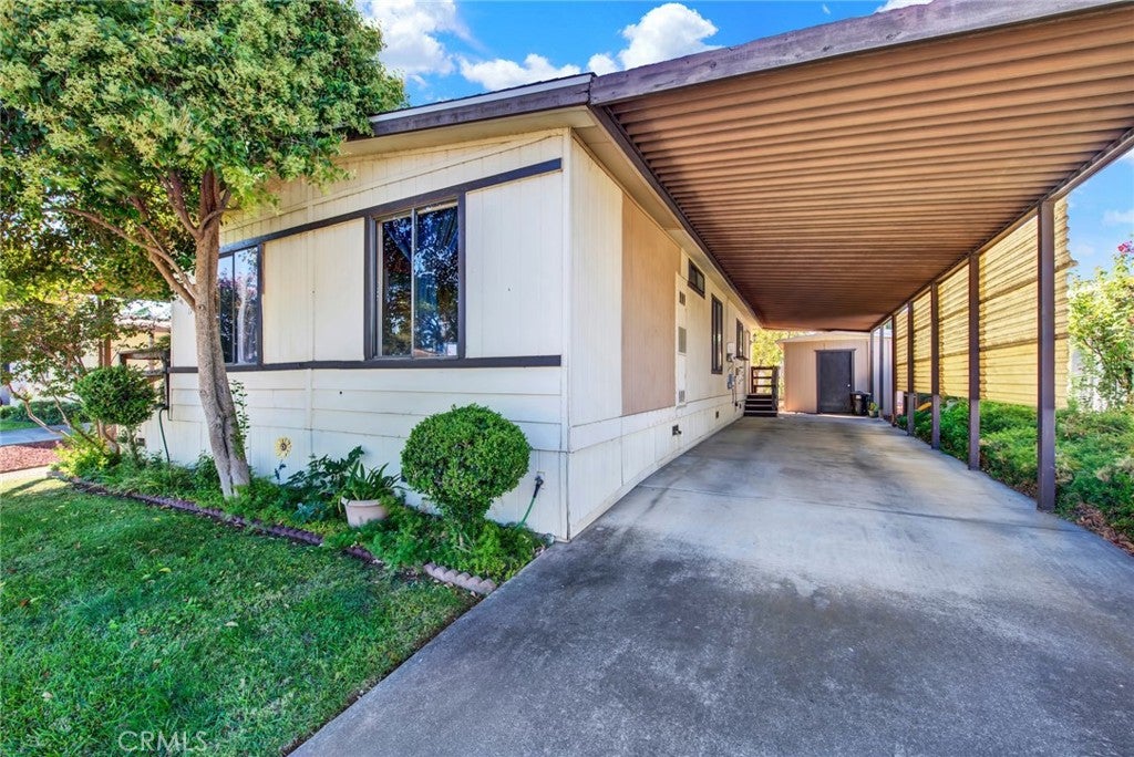 3835 GARDINER FERRY RD 17