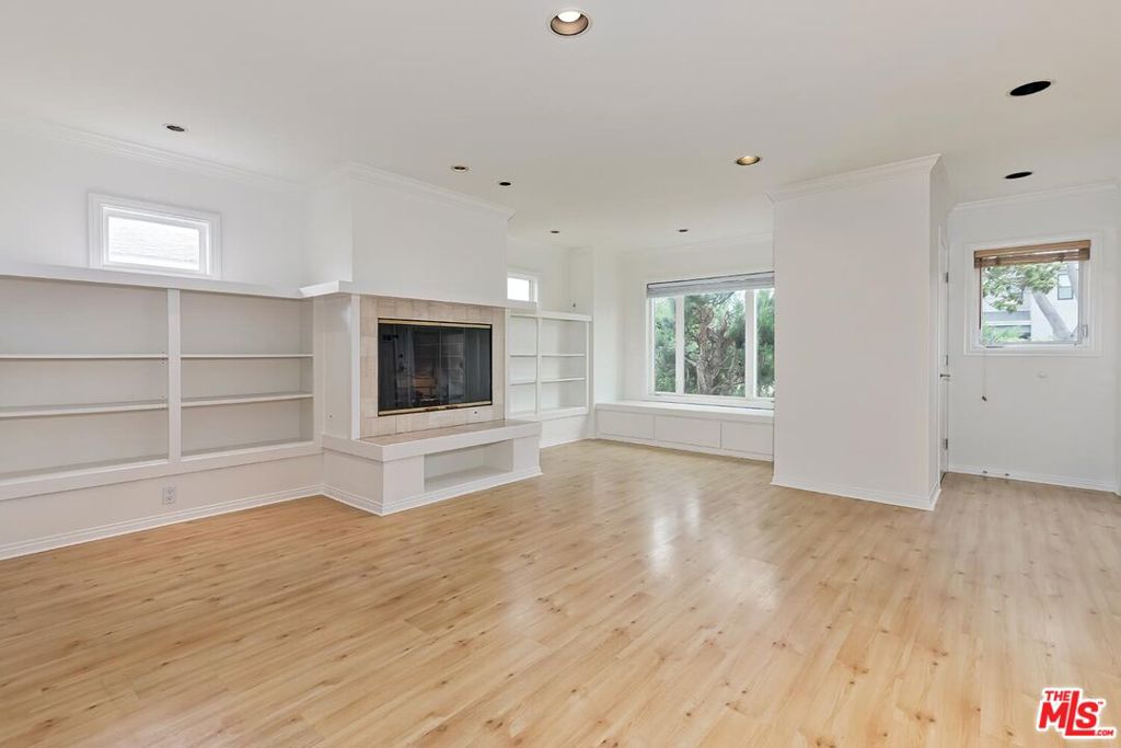 Properties 3 3634 Meier Street