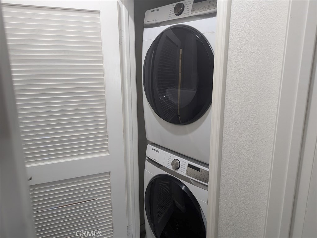 Paloma (at West Creek) (PALOM) - Residential Lease