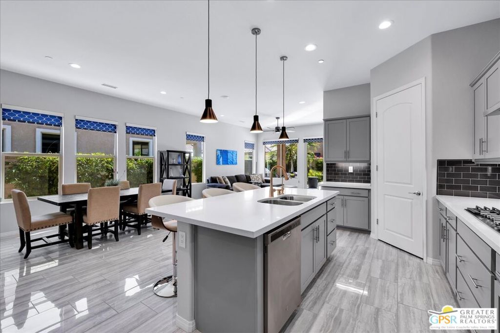 Del Webb RM - Residential