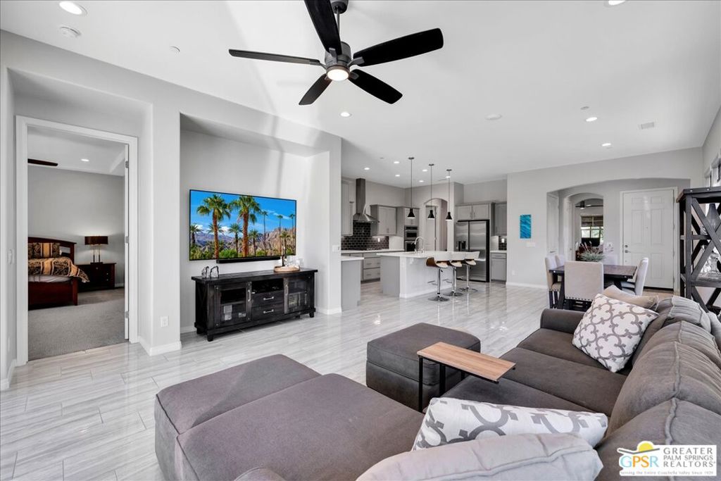 Del Webb RM - Residential