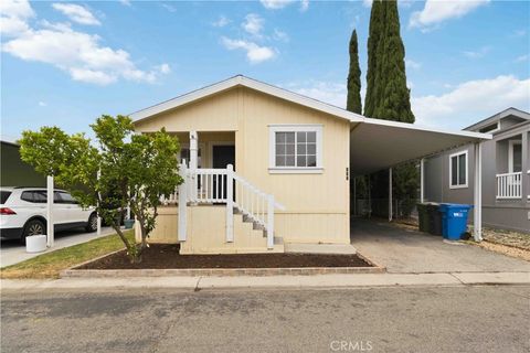 Photo of 1550 Rory Lane #133, Simi Valley, CA 93063 (MLS # SR26108104)