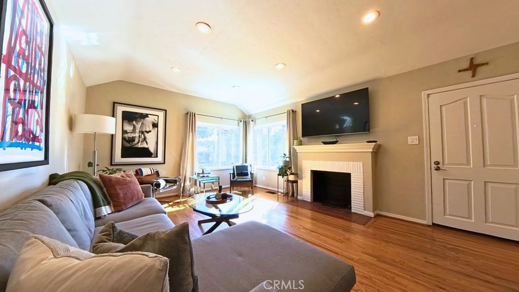 Photo of 6527 Elgin Street, Highland Park, CA 90042 (MLS # WS26016401)