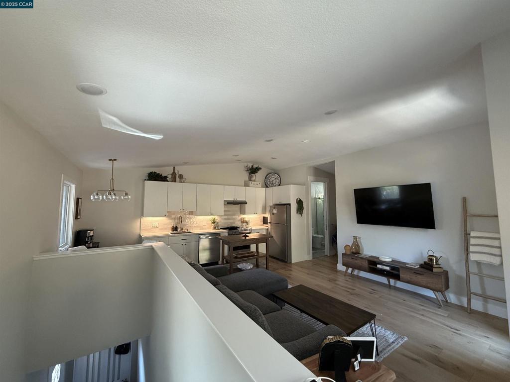 TICEVALLEY - Residential Lease