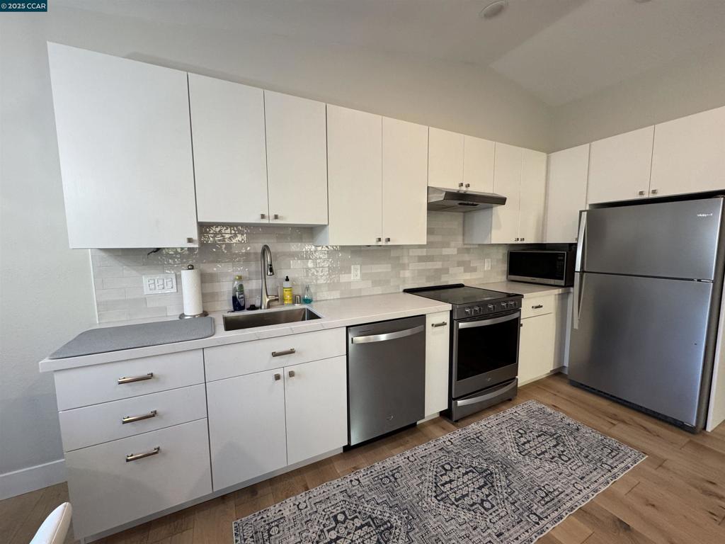 TICEVALLEY - Residential Lease