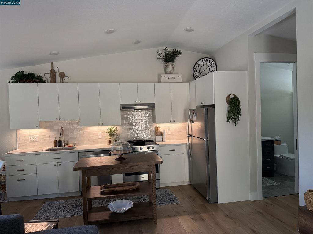 TICEVALLEY - Residential Lease