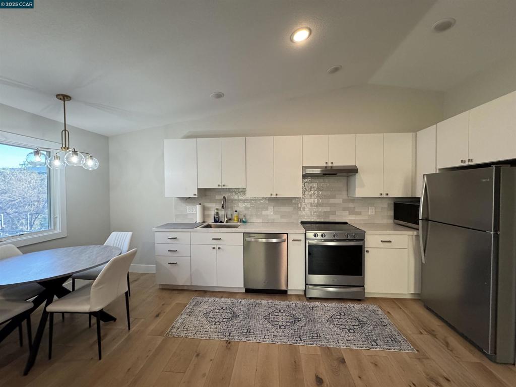 TICEVALLEY - Residential Lease