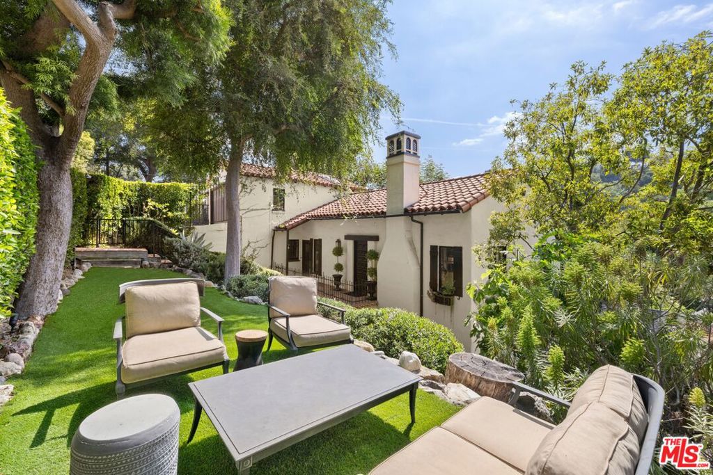 5826 Tuxedo Terrace