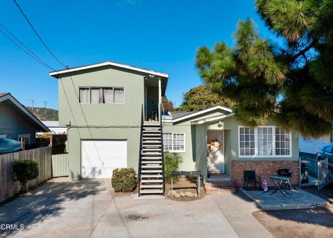 Photo of 335 W Simpson Street, Ventura, CA 93001 (MLS # V1-34250)