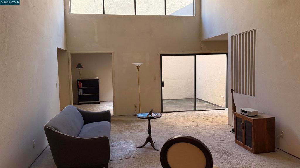 748 Aries Ln
