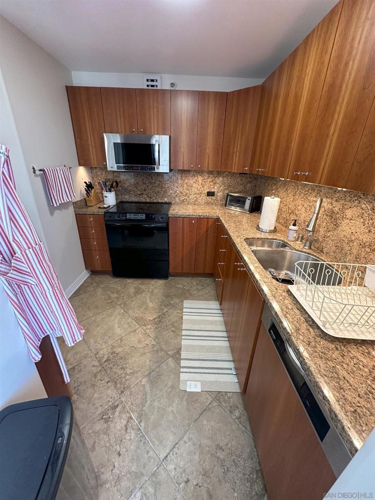 Coronado Shores - Residential Lease