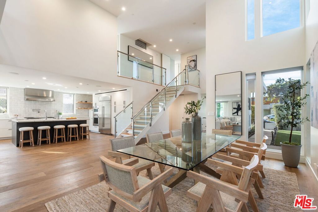 4354 Keystone Avenue