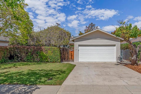 Photo of 1095 W Mc Kinley Avenue, Sunnyvale, CA 94086 (MLS # ML82060519)