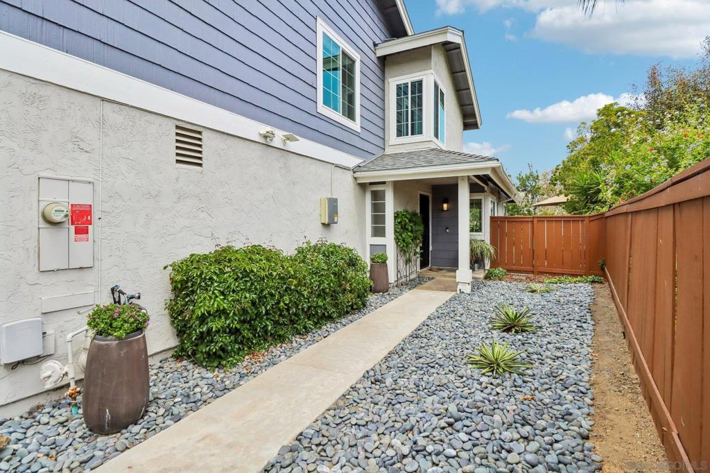8164 Mission Vista Dr