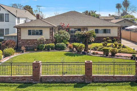 420 W Tichenor Street Compton CA 90220