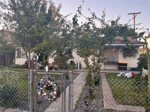 Photo of 2905 Paula St, Oxnard, CA 93033 (MLS # SR26023915)