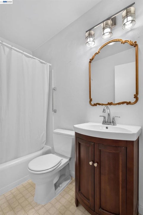 Tiny photo for 164 Lorraine Ave AVE, Pittsburg, CA 94565 (MLS # 41142208)