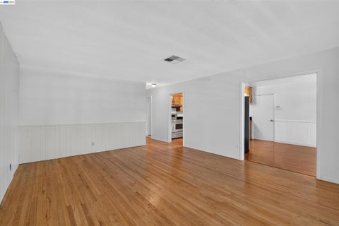Tiny photo for 164 Lorraine Ave AVE, Pittsburg, CA 94565 (MLS # 41142208)
