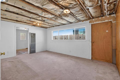 Tiny photo for 164 Lorraine Ave AVE, Pittsburg, CA 94565 (MLS # 41142208)