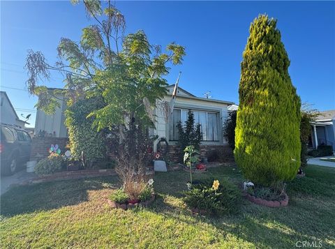 4113 Brock Lakewood CA 90712