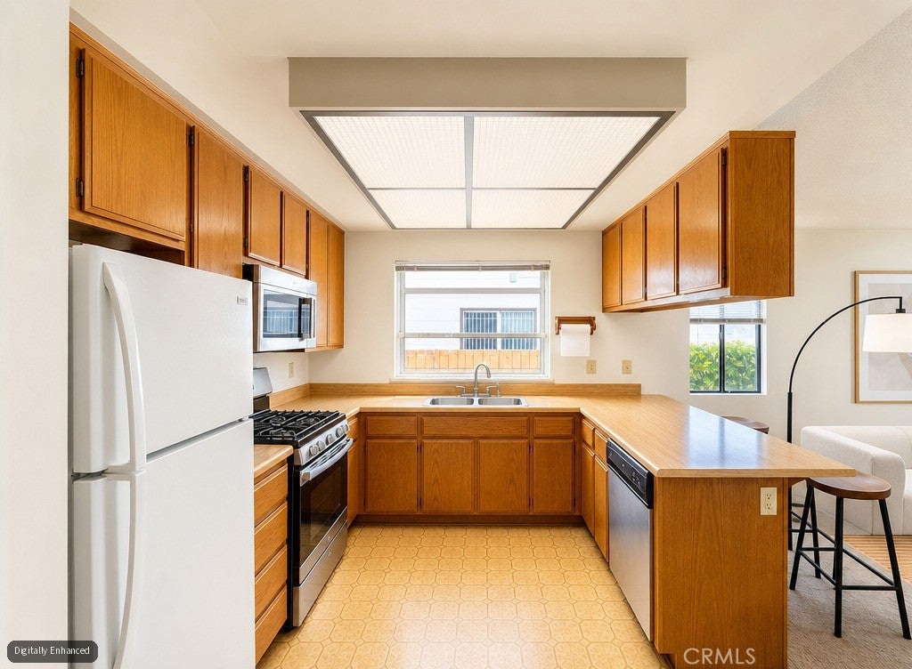 63 Rainbow Ridge