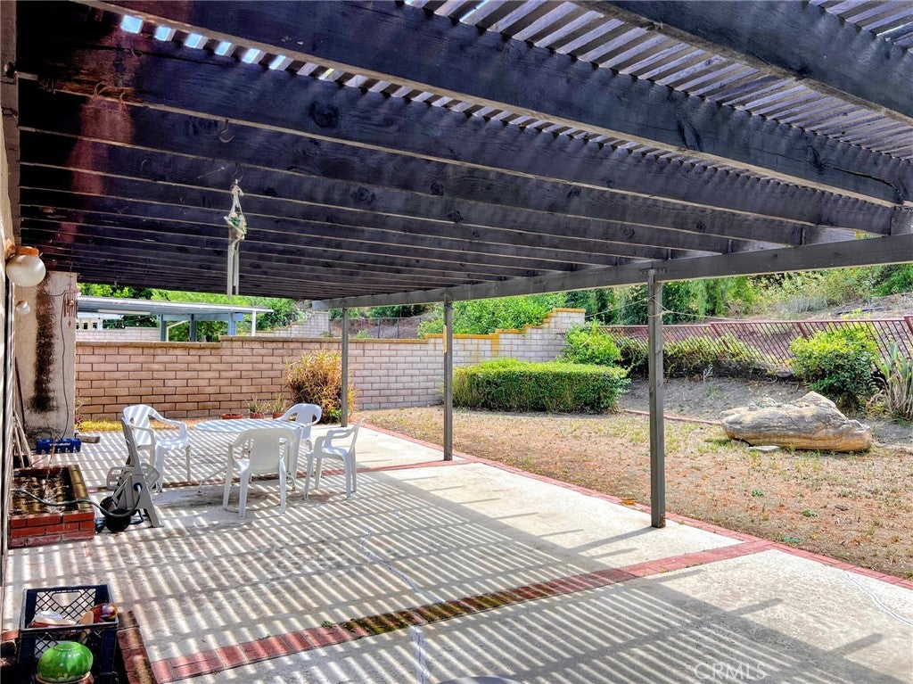 63 Rainbow Ridge