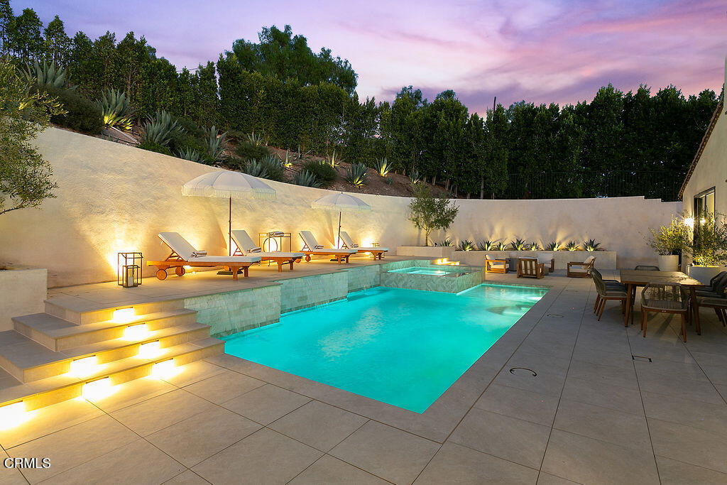 2417 E Hillcrest Drive